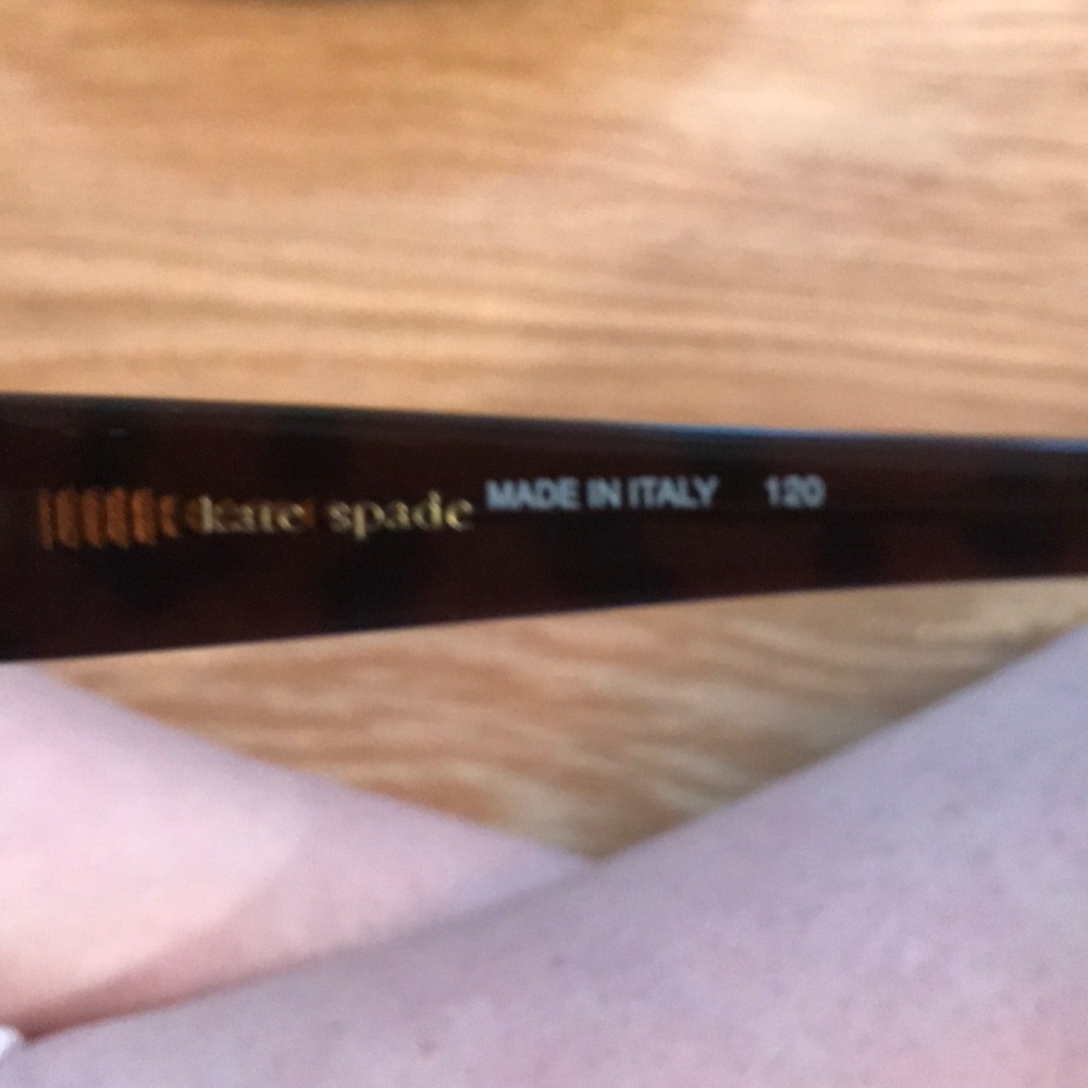 Kate Spade brown sunglasses with case - Picture 7 of 8
